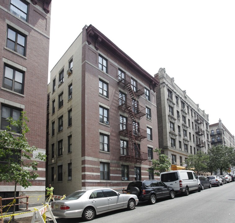 75 Cabrini Blvd in New York, NY - Foto de edificio