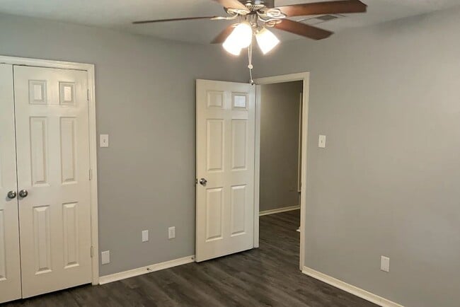 3921 Double Oak Ln in Irving, TX - Building Photo - Building Photo