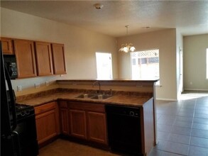 7124 Mesquite Tree Ln in El Paso, TX - Building Photo - Building Photo