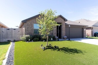 7710 Purple Vitex Rd in Odessa, TX - Building Photo - Building Photo