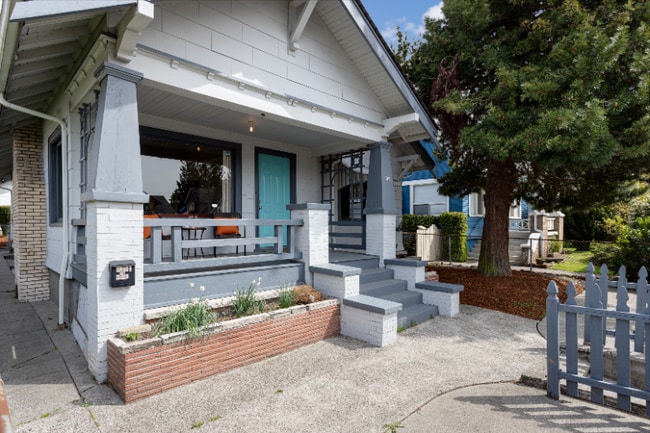3819 S G St in Tacoma, WA - Building Photo - Building Photo