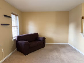 562 Wood Duck Dr in Manheim, PA - Foto de edificio - Building Photo