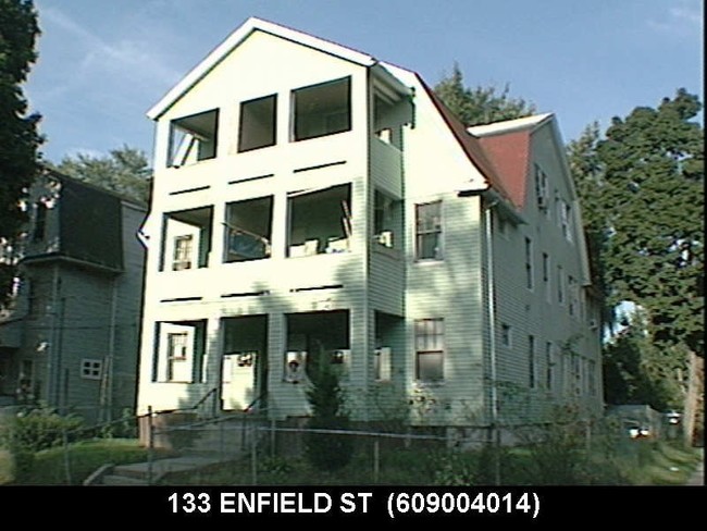 133 Enfield St in Hartford, CT - Building Photo - Building Photo