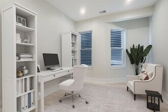 1830 W Cuyler Ave, Unit 1 in Chicago, IL - Building Photo - Building Photo