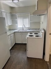 2607 SE 101st Ave in Portland, OR - Building Photo - Building Photo