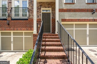 1504 Woodbridge Way NE in Atlanta, GA - Building Photo - Building Photo