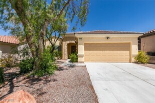 2154 Savannah River St in Henderson, NV - Building Photo