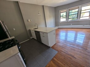 4 Lyon St in New Haven, CT - Building Photo - Building Photo
