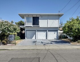 1515 88th Ave in Oakland, CA - Building Photo - Building Photo