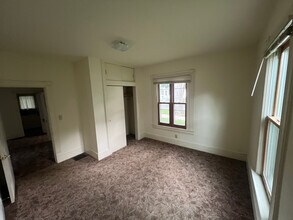 1631 Winnebago St in La crosse, WI - Building Photo - Building Photo