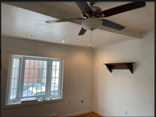 163 Saratoga St in Boston, MA - Building Photo - Building Photo