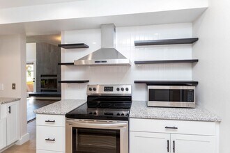 2344 Wood Ave in Colorado Springs, CO - Building Photo - Building Photo