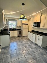 212 NE Madison Cir N in St. Petersburg, FL - Building Photo - Building Photo