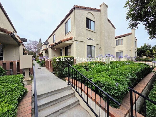 11764 206th St in Lakewood, CA - Building Photo - Building Photo