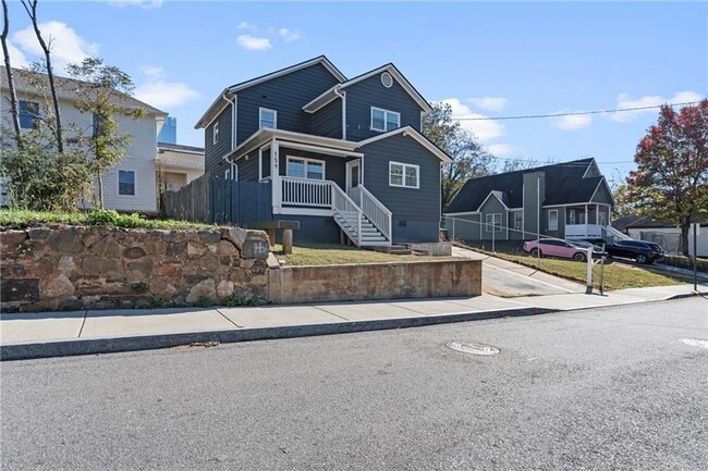 159 Walnut St NW in Atlanta, GA - Building Photo - Building Photo