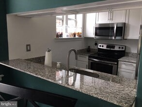 104 Woodside Rd in Haverford, PA - Building Photo - Building Photo