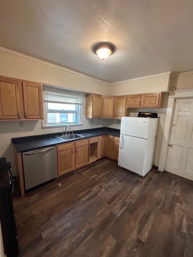 63 Montrose Ave in Buffalo, NY - Building Photo - Building Photo