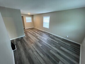 215 Estridge Rd in St. Louis, MO - Building Photo - Building Photo