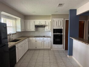 16407 Havenhurst Dr in Houston, TX - Building Photo - Building Photo