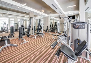 2024 E 7th St in Austin, TX - Foto de edificio - Building Photo