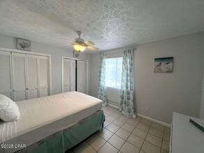4113 Holiday Dr-Unit -202 in Panama City, FL - Building Photo - Building Photo