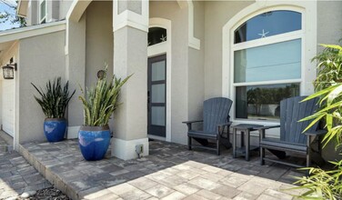 6400 Revelle Cir S in Jupiter, FL - Building Photo - Building Photo