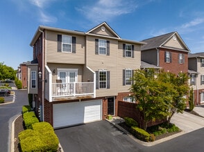 The Villas of Emerald Woods in Knoxville, TN - Building Photo - Building Photo