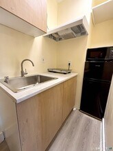 324 Curtis St in Meriden, CT - Building Photo - Building Photo