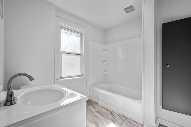 228 Evaline St in Pittsburgh, PA - Building Photo - Building Photo