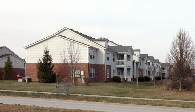 Village Crossing in Greenwood, IN - Building Photo - Building Photo