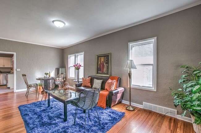property at 3420 Jackson St