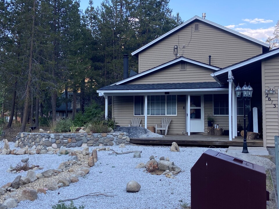 2673 Wailaki St in South Lake Tahoe, CA - Building Photo