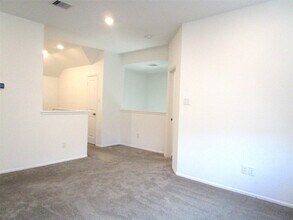 9323 Darby Knoll Wy in Houston, TX - Building Photo - Building Photo