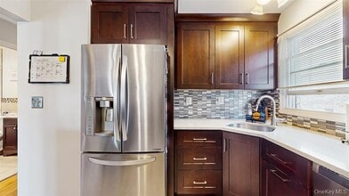 156-40 76th St in Queens, NY - Building Photo - Building Photo