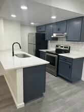 3458 Willowrun Dr-Unit -D in Austin, TX - Building Photo - Building Photo