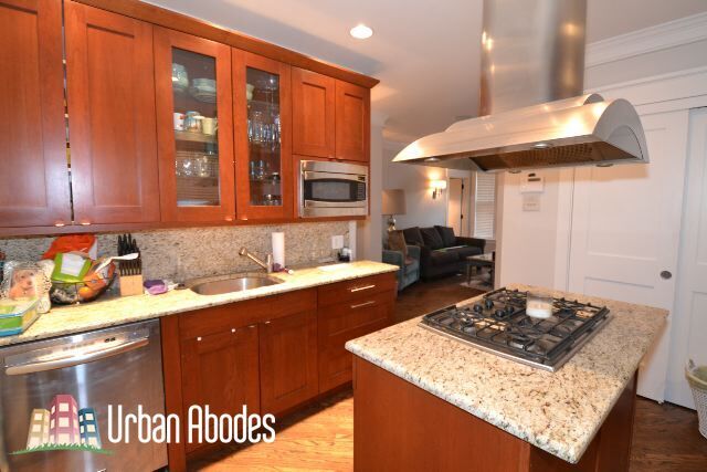 1406 W Cornelia Ave, Unit J08P in Chicago, IL - Building Photo - Building Photo