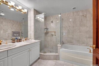 171 Great Neck Rd in Great Neck Plaza, NY - Building Photo - Building Photo