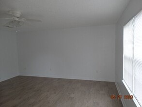 552 Brock Ave in Crestview, FL - Building Photo - Building Photo