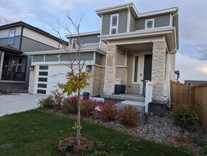 27826 E 8th Pl in Aurora, CO - Building Photo - Building Photo