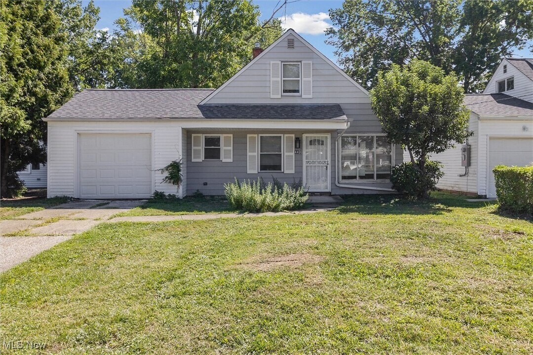 443 Fairway Blvd in Willowick, OH - Building Photo