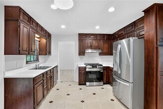 447 Cove Dr NE in Marietta, GA - Building Photo - Building Photo