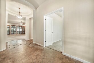 340 Grafton Ln in Austin, TX - Building Photo - Building Photo