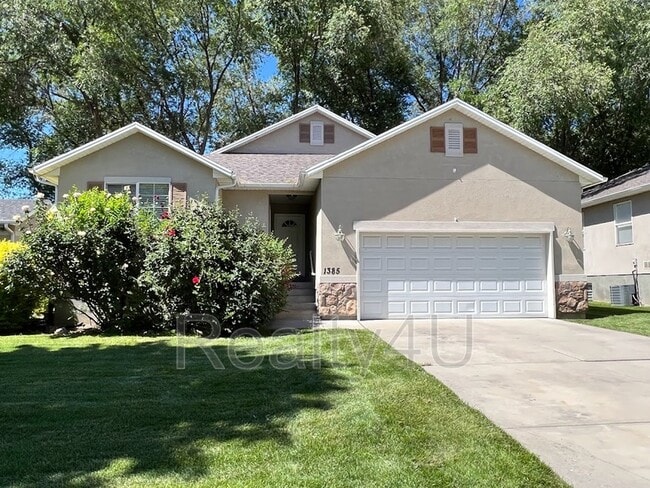 property at 1385 E 1120 S