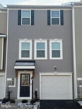 89 TUMBLEWOOD in Inwood, WV - Building Photo - Building Photo