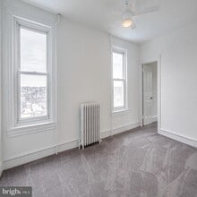 243 Krams Ave in Philadelphia, PA - Building Photo - Building Photo