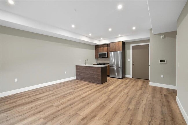 4237 Bergen Turnpike in North Bergen, NJ - Building Photo - Building Photo