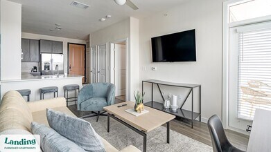 14015 Univ Pass in San Antonio, TX - Building Photo - Building Photo
