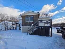 45 E Main St in Fort Kent, ME - Building Photo