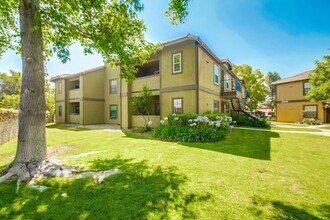 10639 Dabney Dr in San Diego, CA - Building Photo - Building Photo
