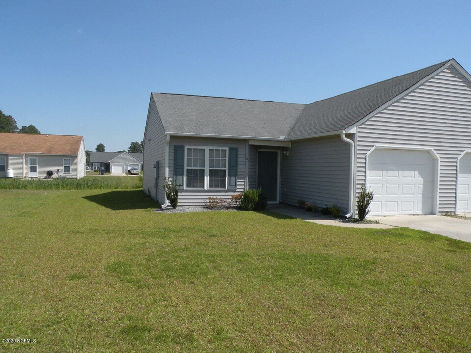109 Jerrett Ln in Havelock, NC - Building Photo